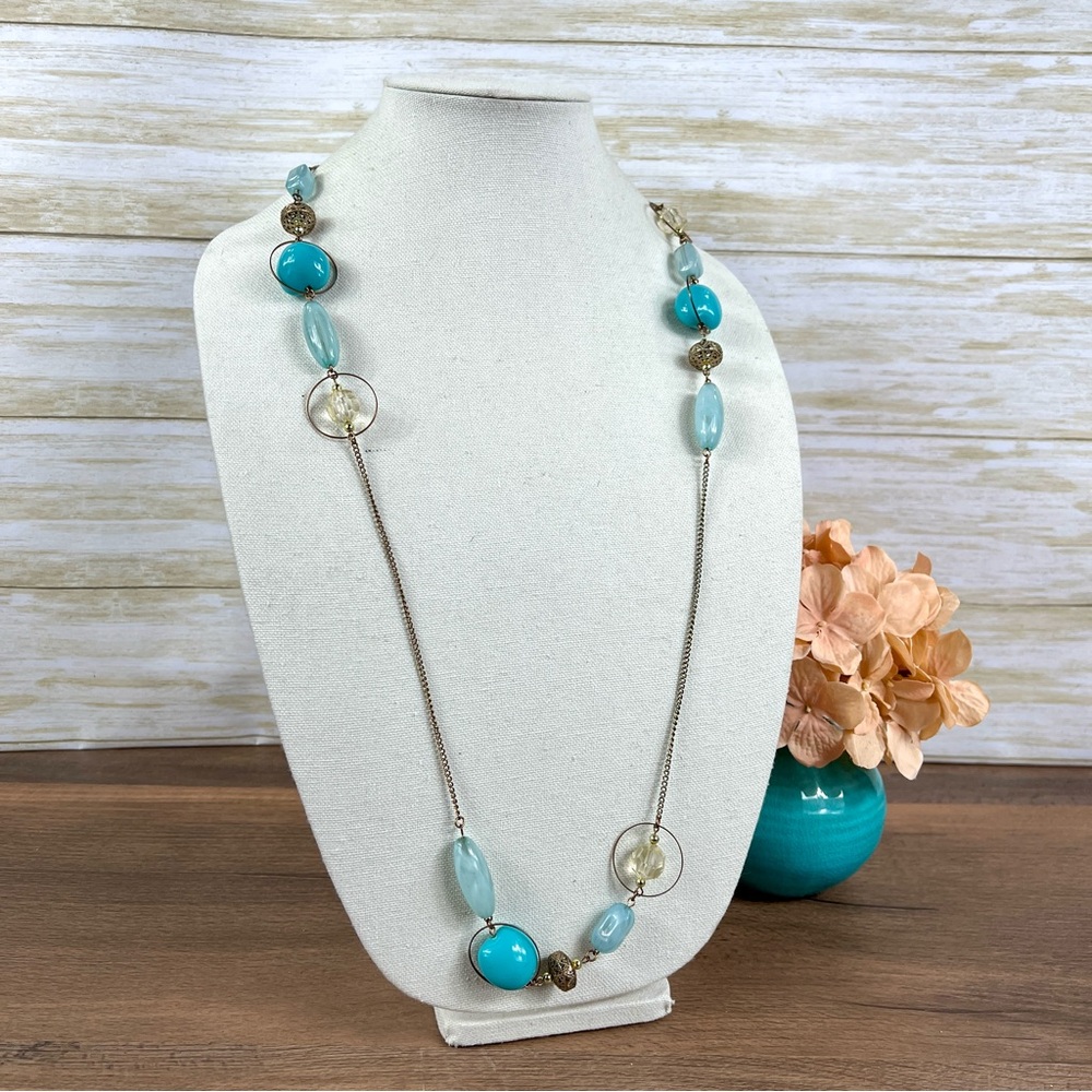 Stunning Long Single Strand Gold-Tone Chain with Turquoise/Gold Lucite Beads